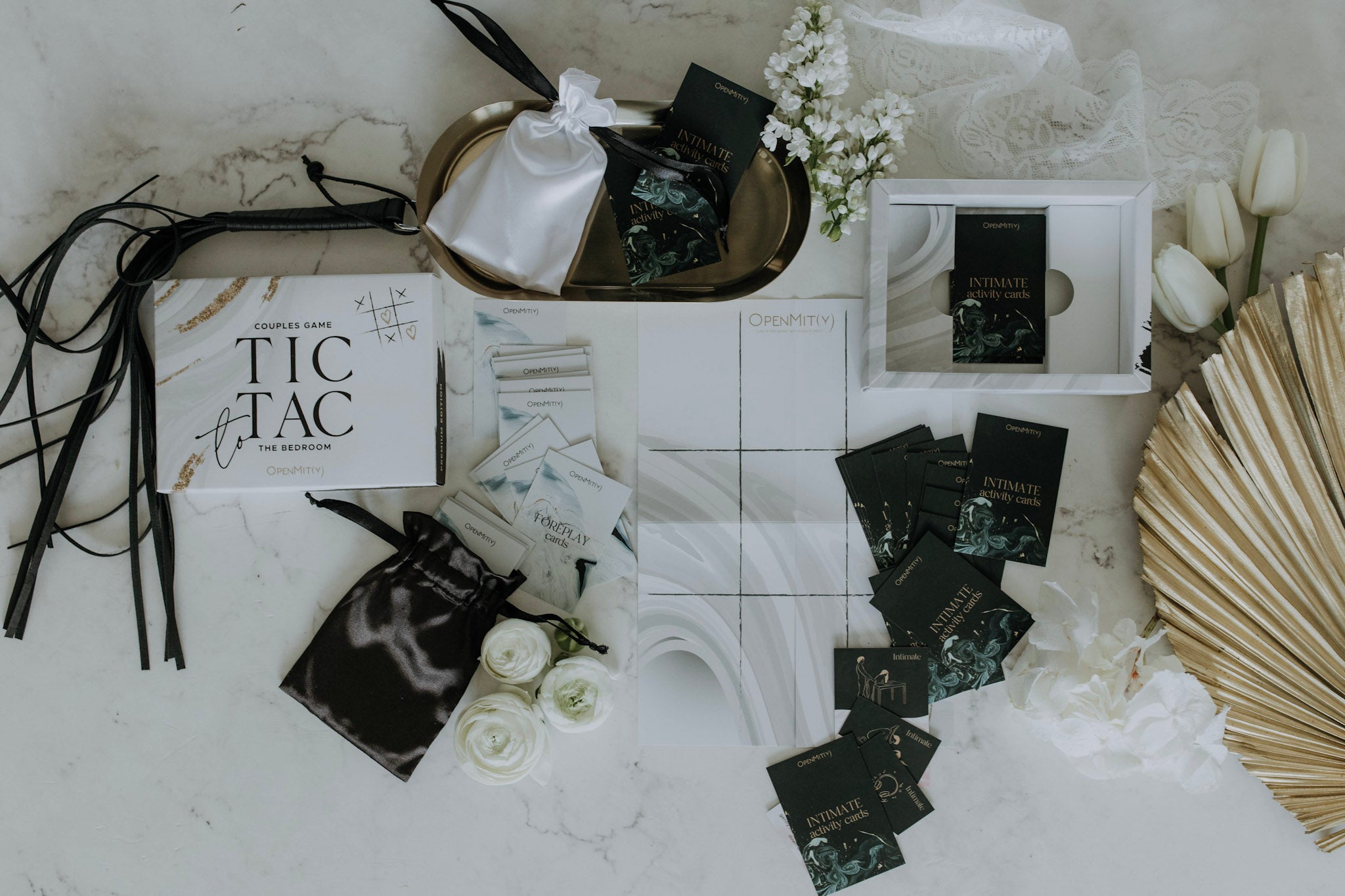 valentine_s_day_gift_idea_for_him_-_couple_card_game